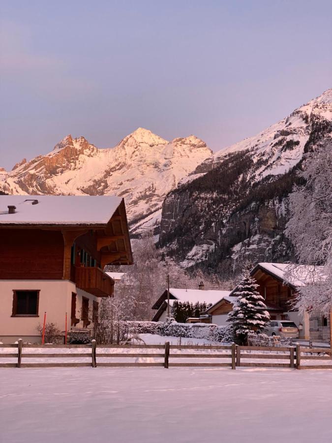 Familienferien Im Chalet Baergli Kandersteg Exterior photo